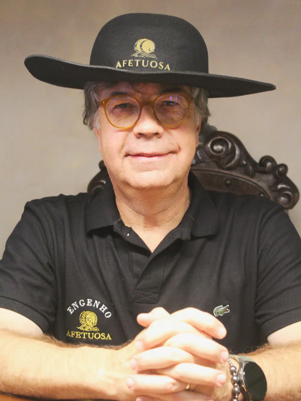 Retrato de uma pessoa aproveitando o Forrobodó Junino